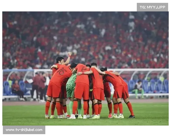 国足FIFA排名持续下滑 亚洲杯早期惨遭淘汰引发民众关注与讨论 国足FIFA排名持续下滑 亚洲杯早期惨遭淘汰引发民众关注与讨论